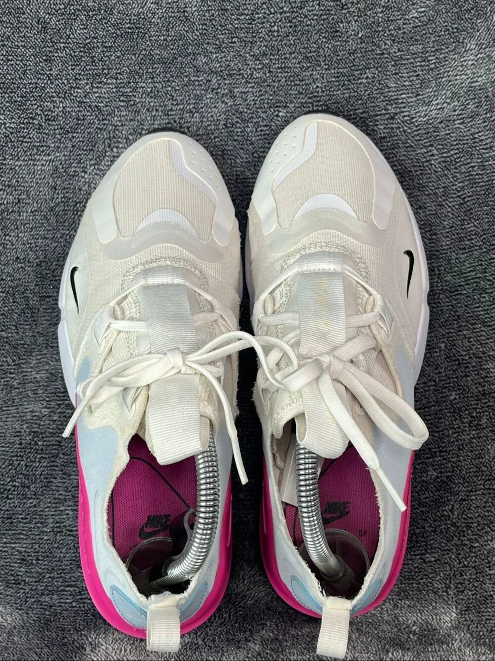 Nike Air Max Infinity White Fire Pink Sneakers Women Size 8.5 BQ4284-102